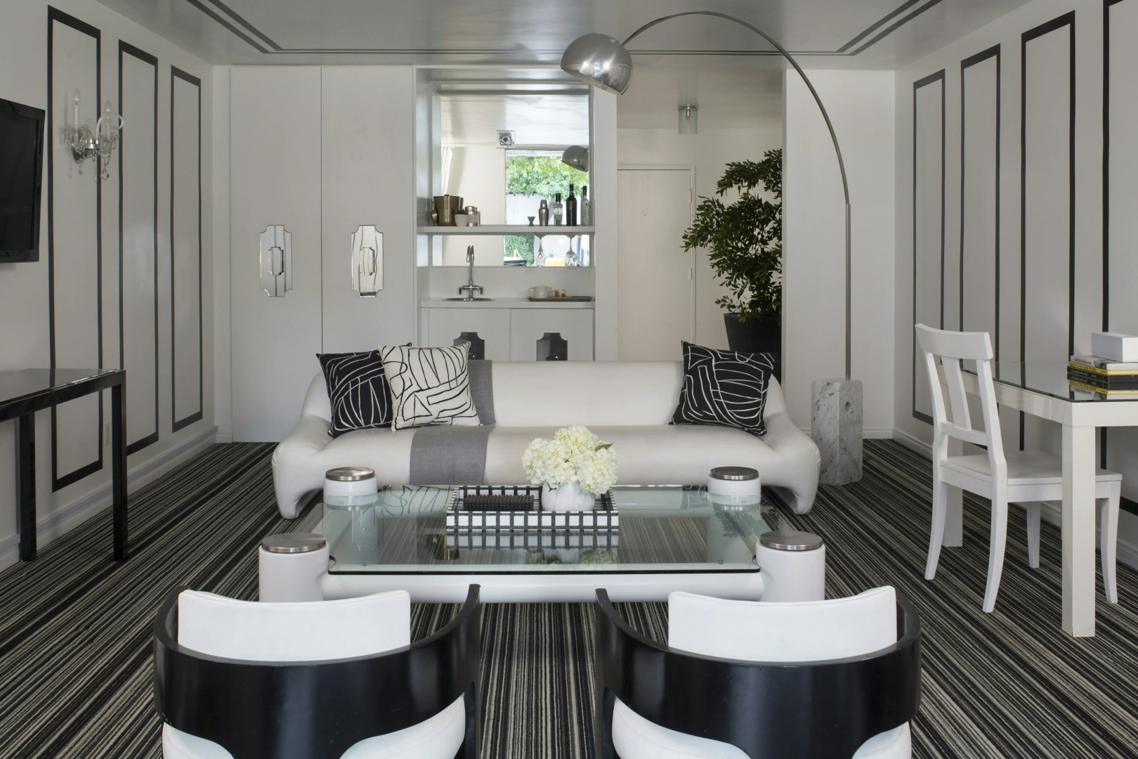 Photo - Avalon Hotel & Bungalows Palm Springs, a Member of Design Hotels