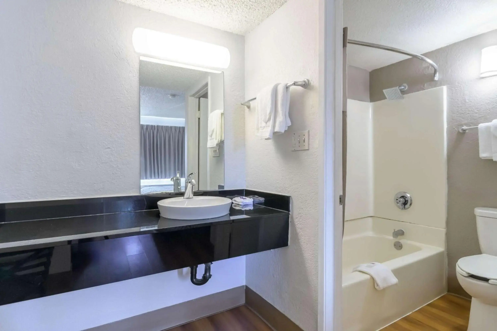 Foto - Motel 6 Hayward, CA – Silicon Valley Gateway