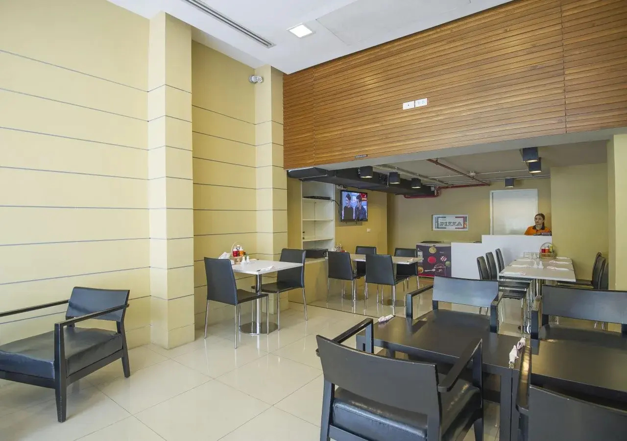 Photo - Marvin Suites Hotel