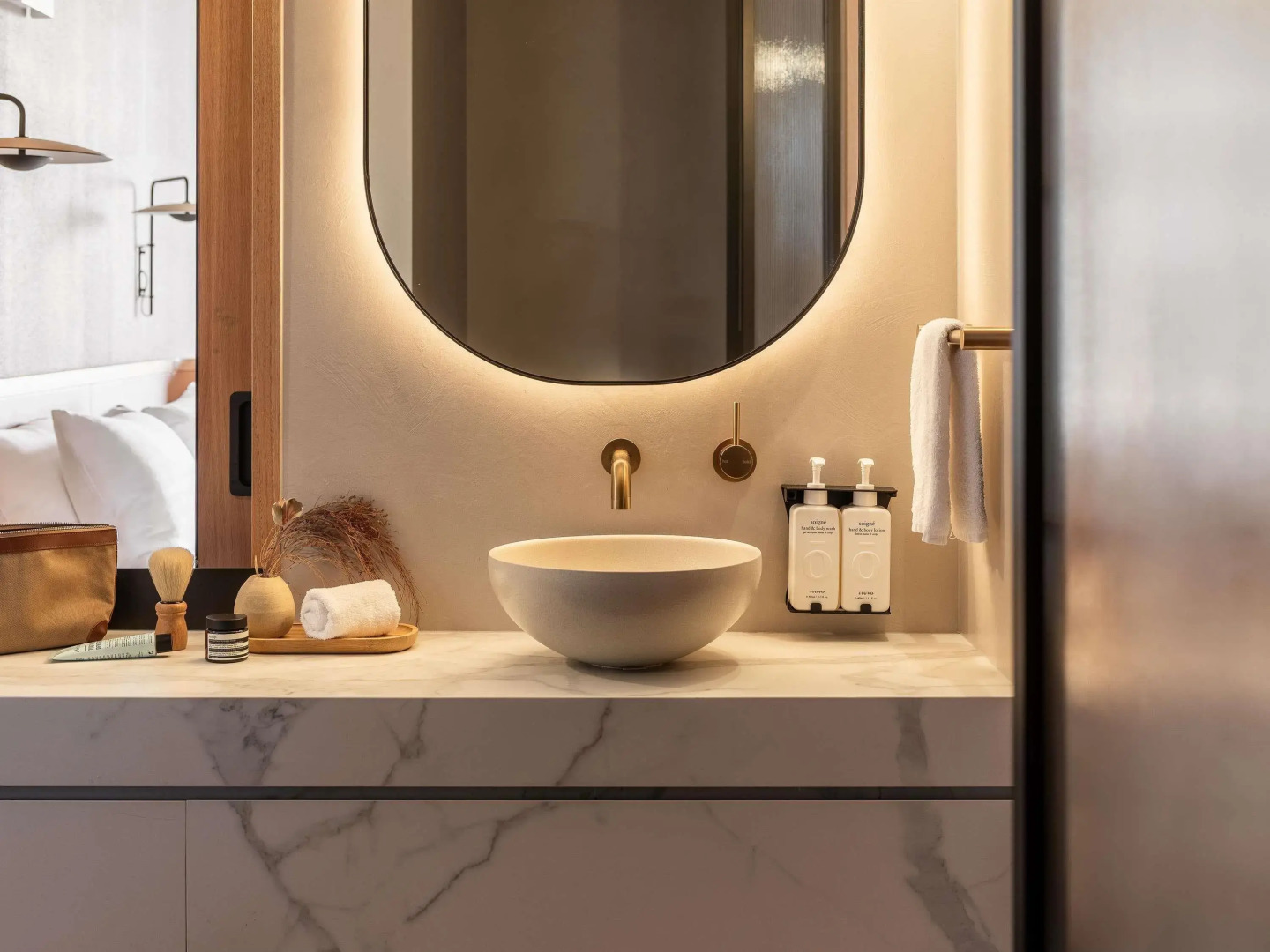 Photo - Wonil Hotel Perth - Handwritten Collection