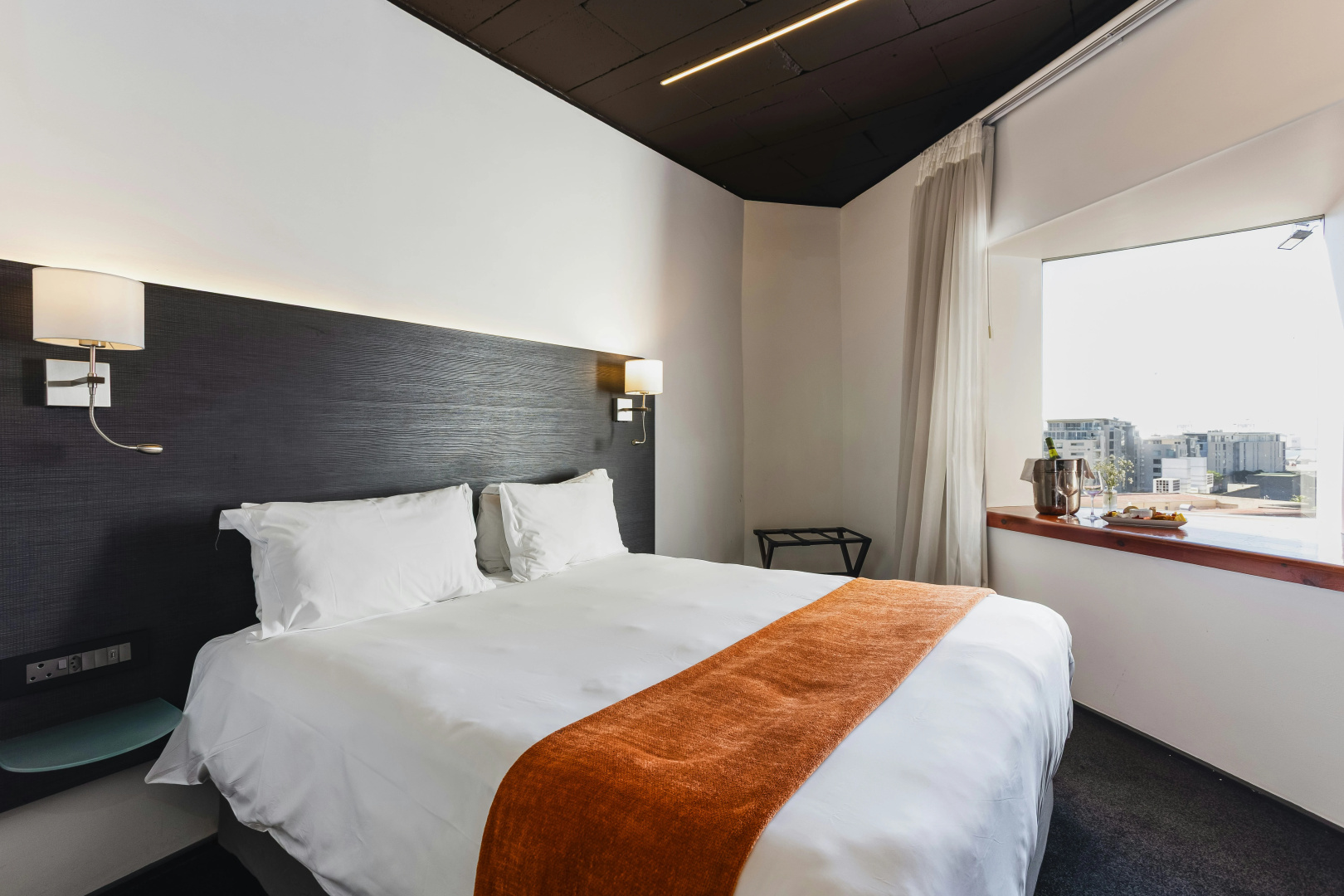 Photo - ONOMO Hotel Waterfront