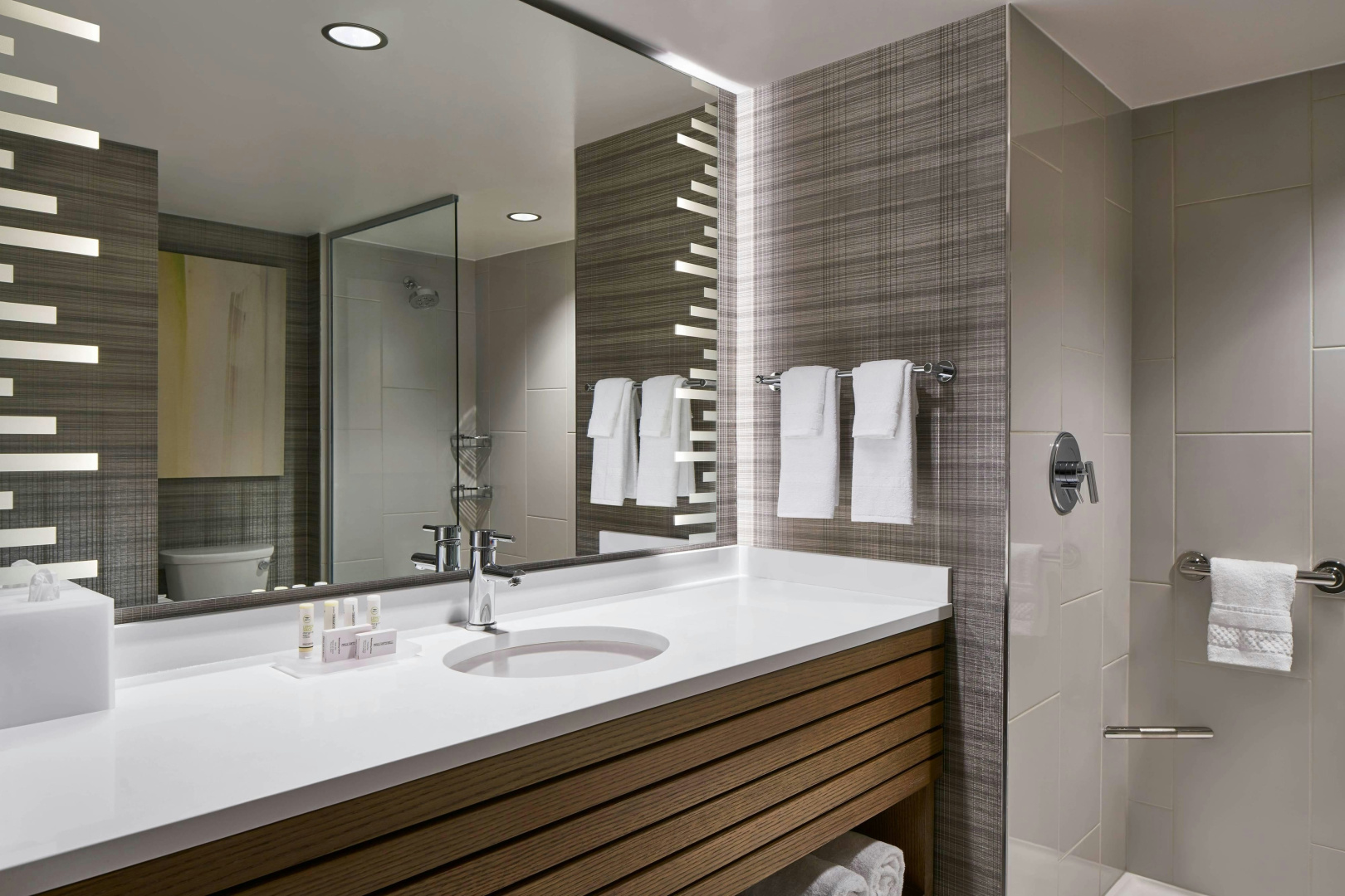 Photo - Courtyard by Marriott Washington Downtown/Convention Center