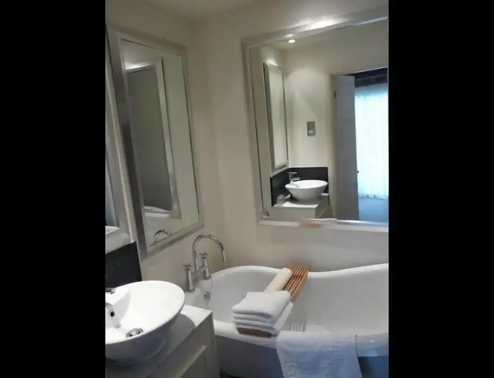 Foto - Hotel Manor - Datchet, Windsor