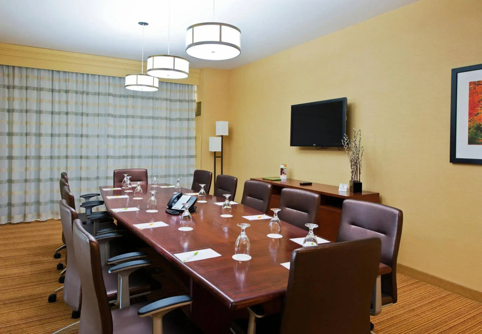 Photo - Courtyard by Marriott Ottawa East