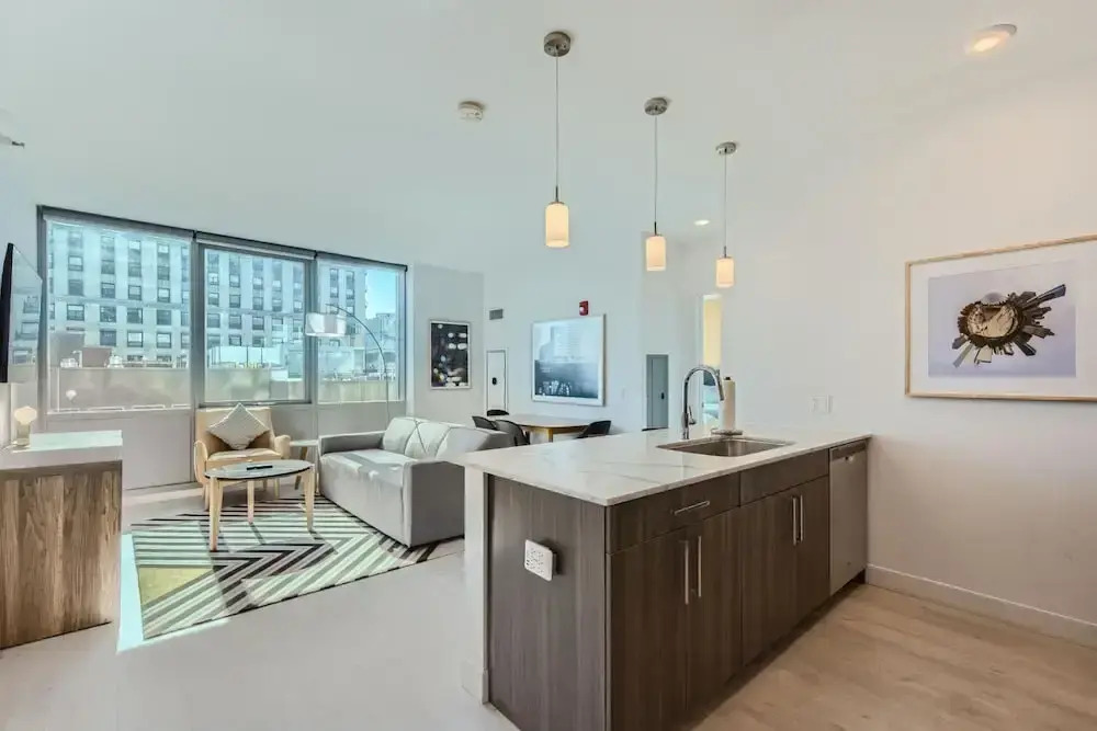 Photo - Sentral Michigan Avenue