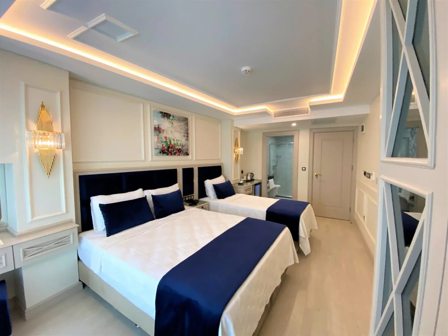 Photo - Omma Hotel