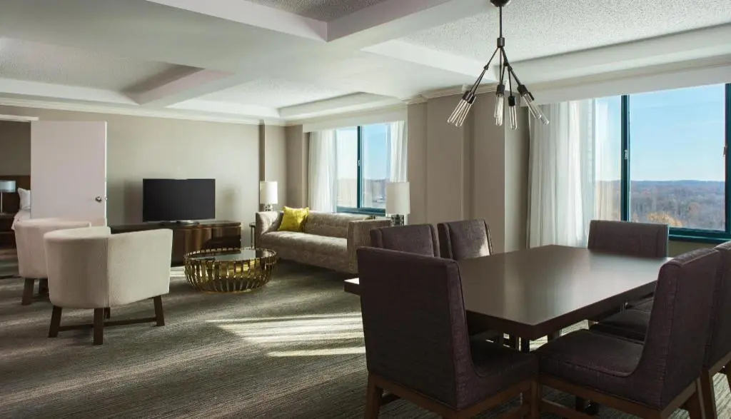 Photo - Falls Church Marriott Fairview Park