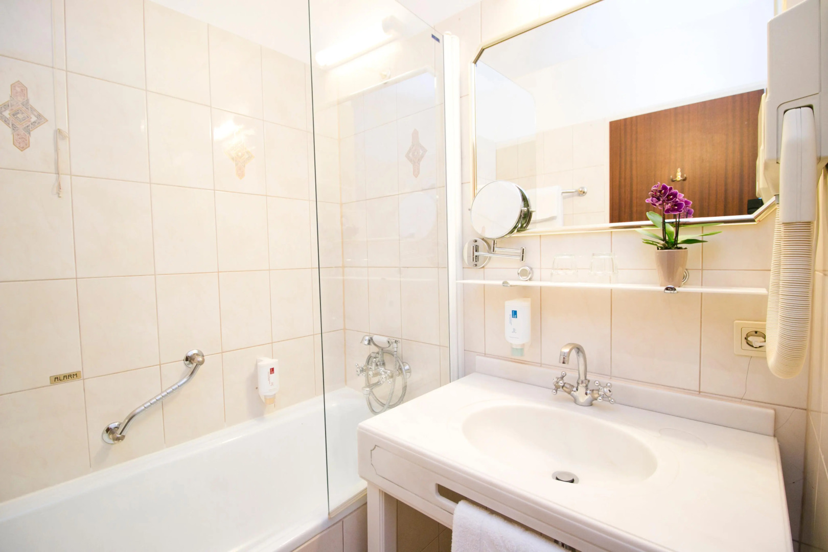 Photo - Theaterhotel & Suites Wien