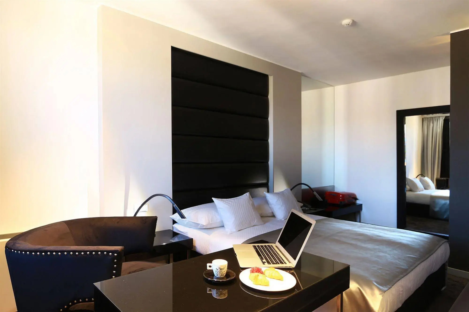 Photo - The View Luxury Rooms