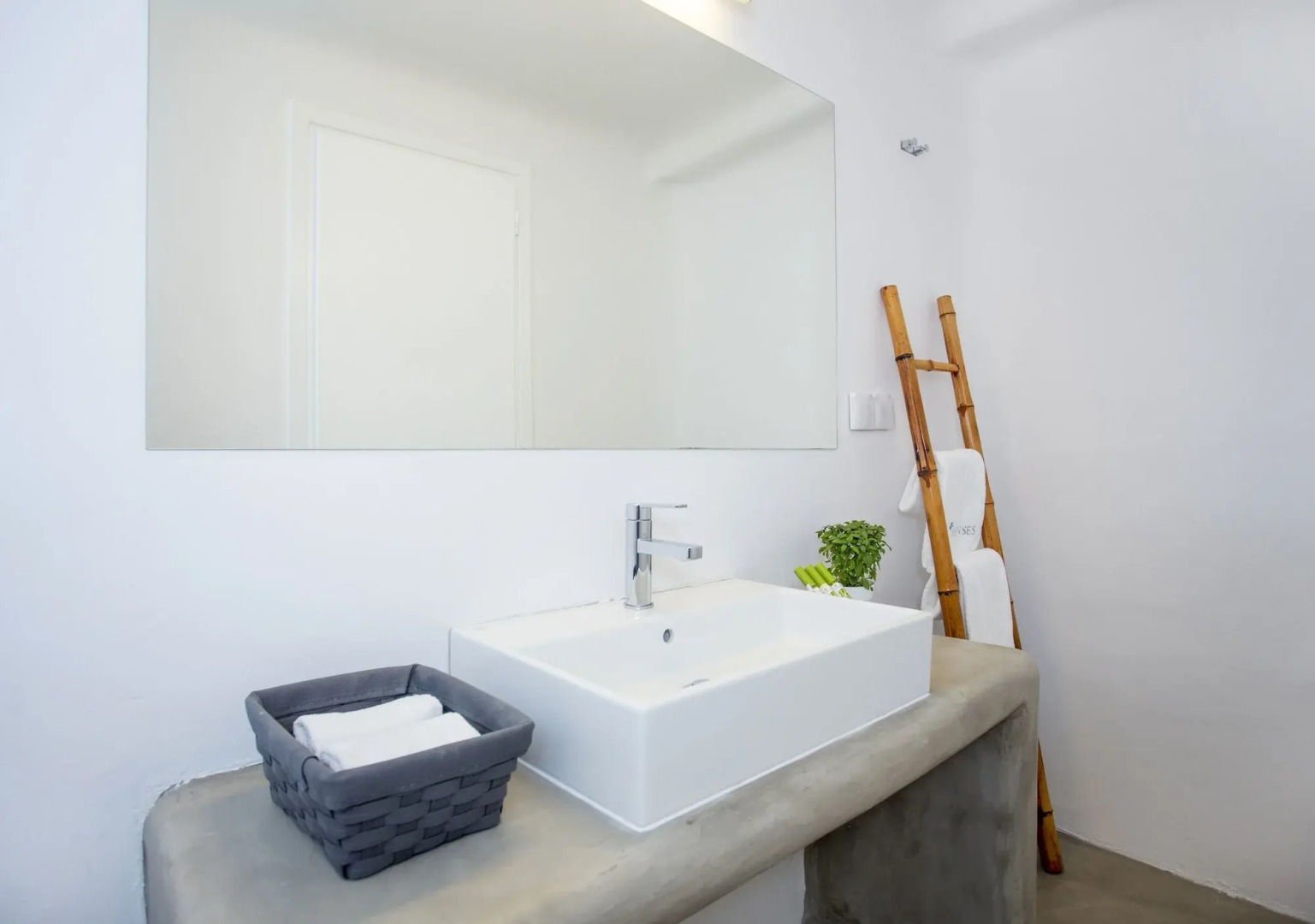 Photo - Senses Luxury Suites & Villas