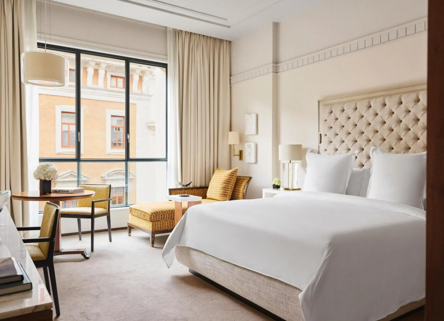 Photo - Four Seasons Hotel Madrid