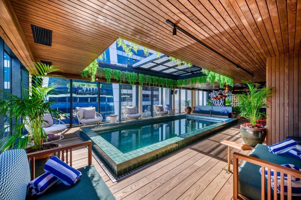 Foto - The Rockefeller Hotel by NEWMARK