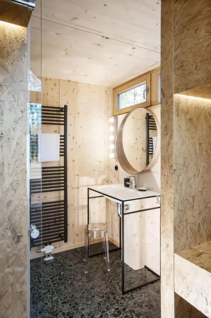 Photo - V-Hotel