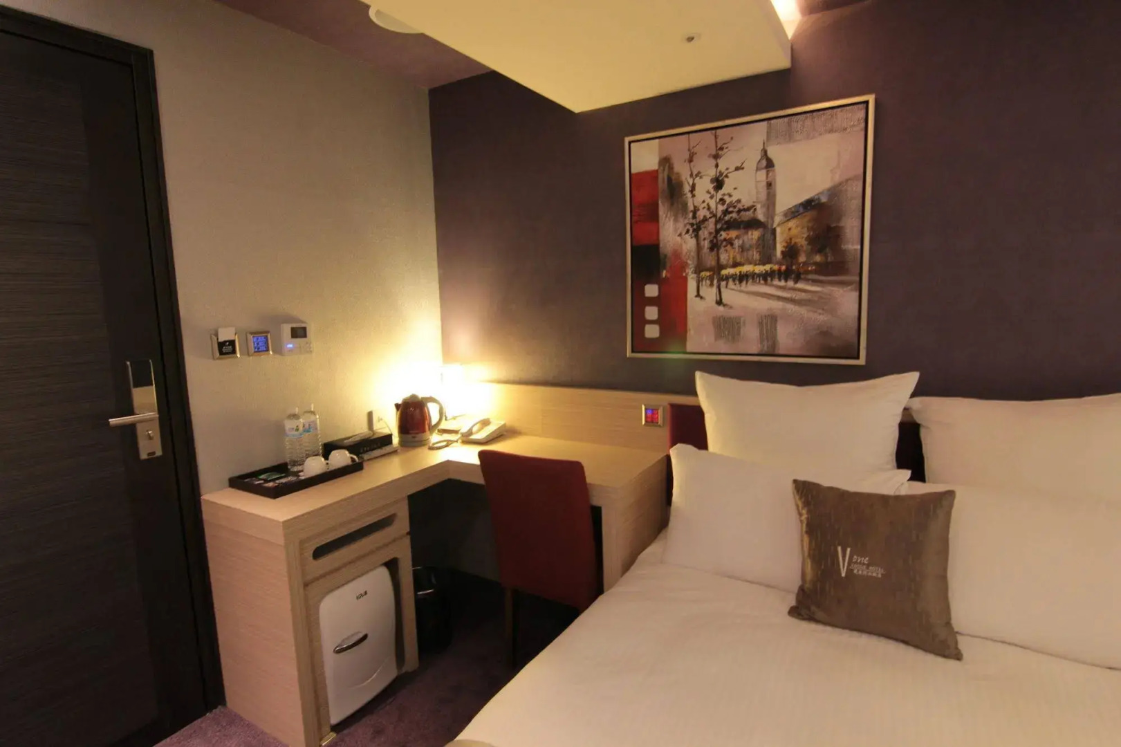 Photo - V-one Vogue Hotel