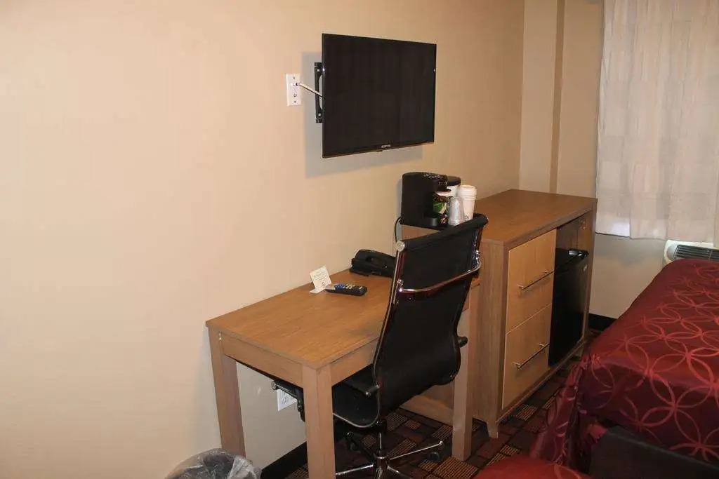 Photo - Days Inn by Wyndham Brooklyn Borough Park