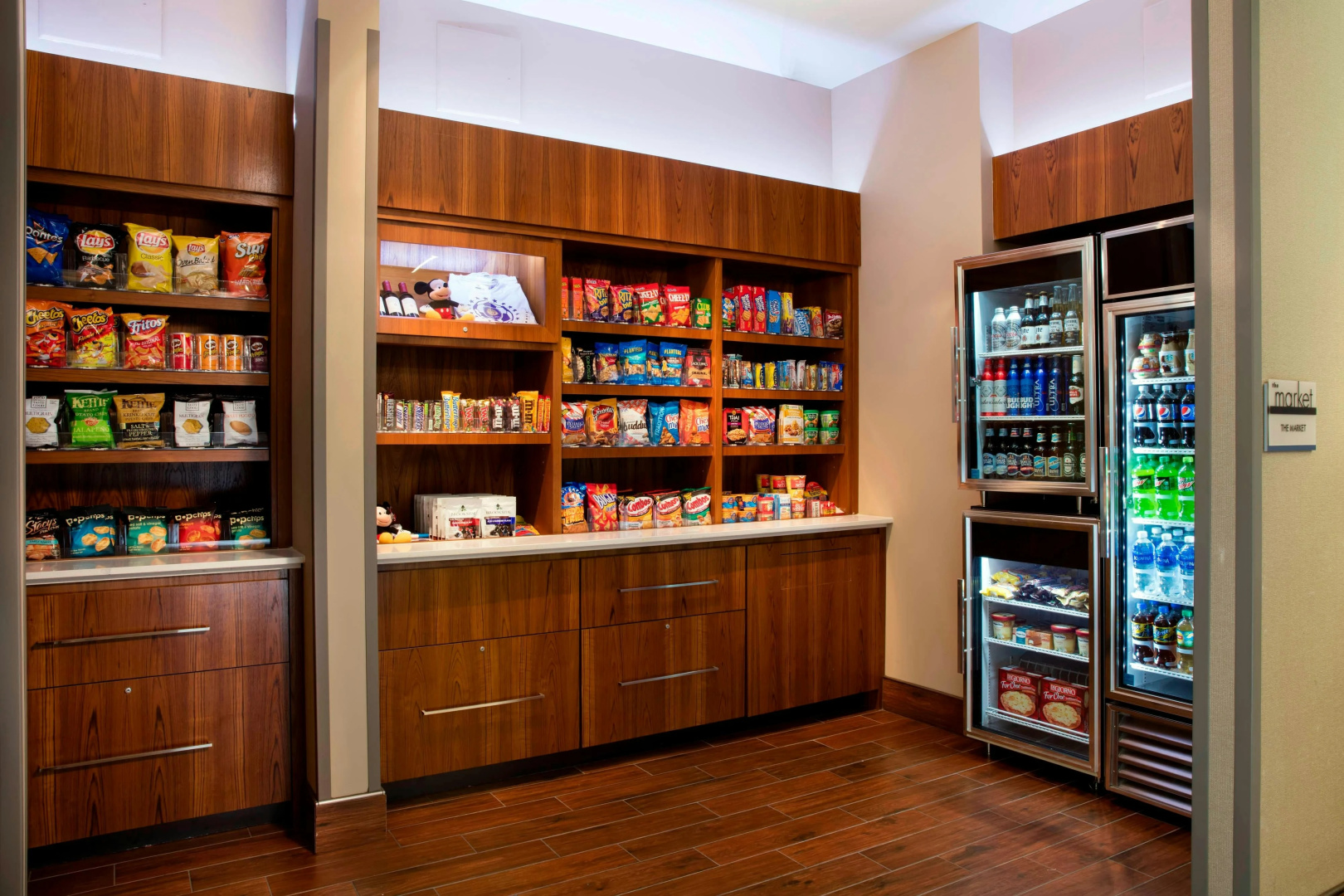 Photo - SpringHill Suites Orlando at FLAMINGO CROSSINGS® Town Center/Western Entrance