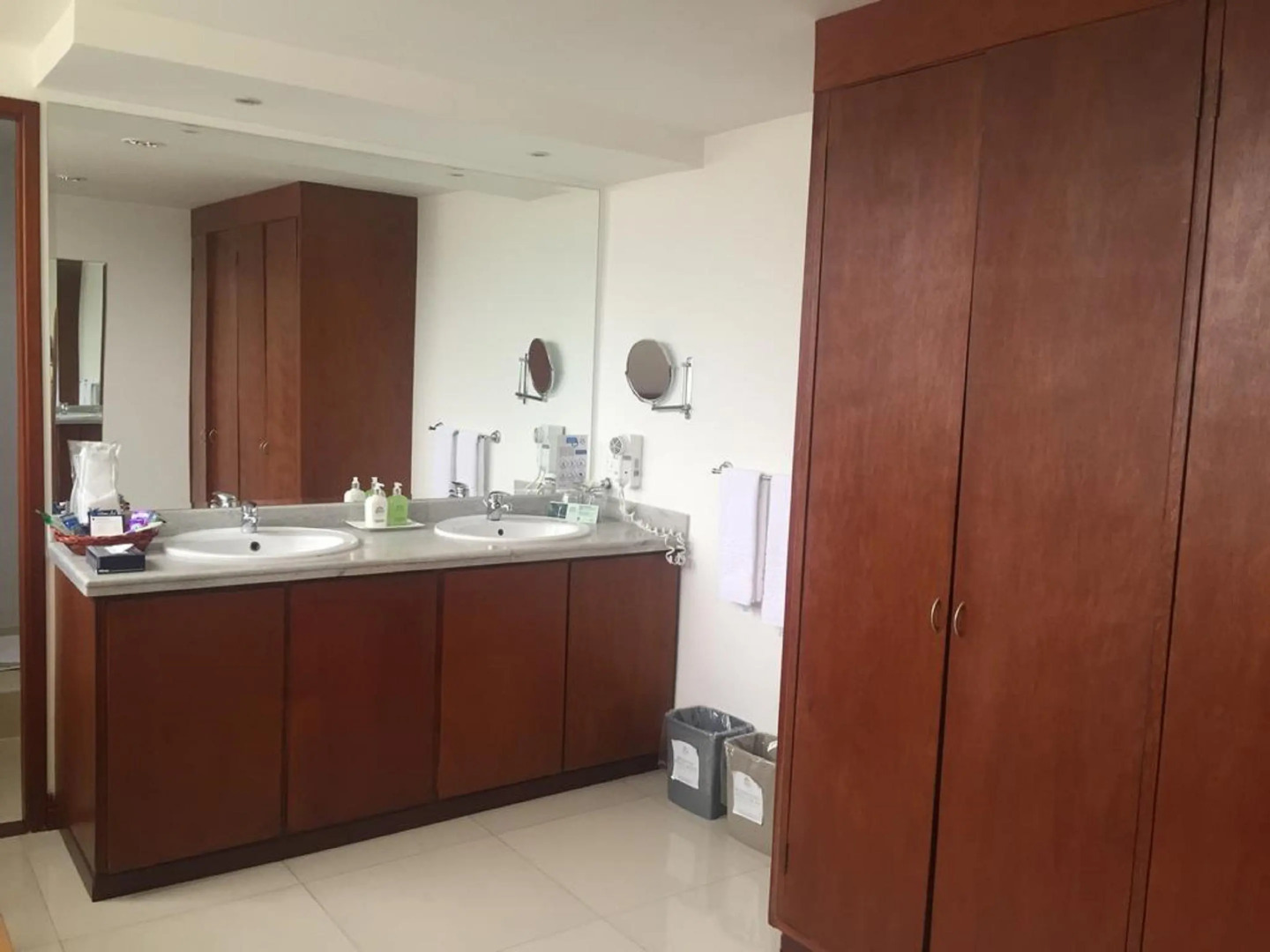 Foto - Torre de Cali Plaza Hotel