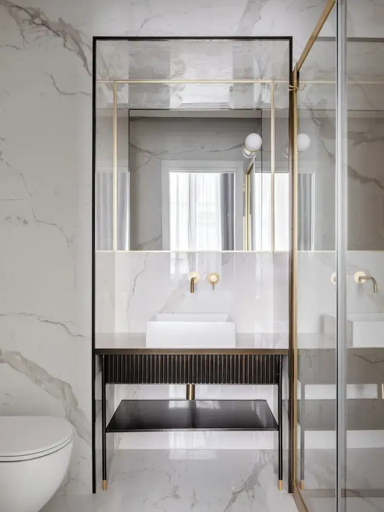 Foto - Golden House Vatican - Rienzo