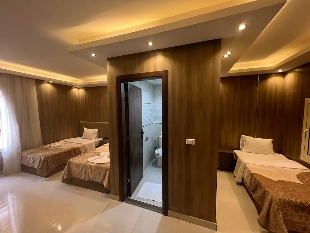 Foto - Rotana Palace Suites
