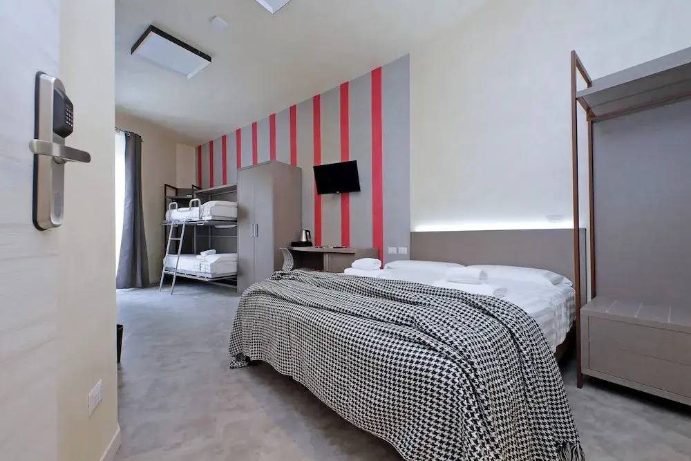 Photo - Termini Comfort rooms by Flatinrome