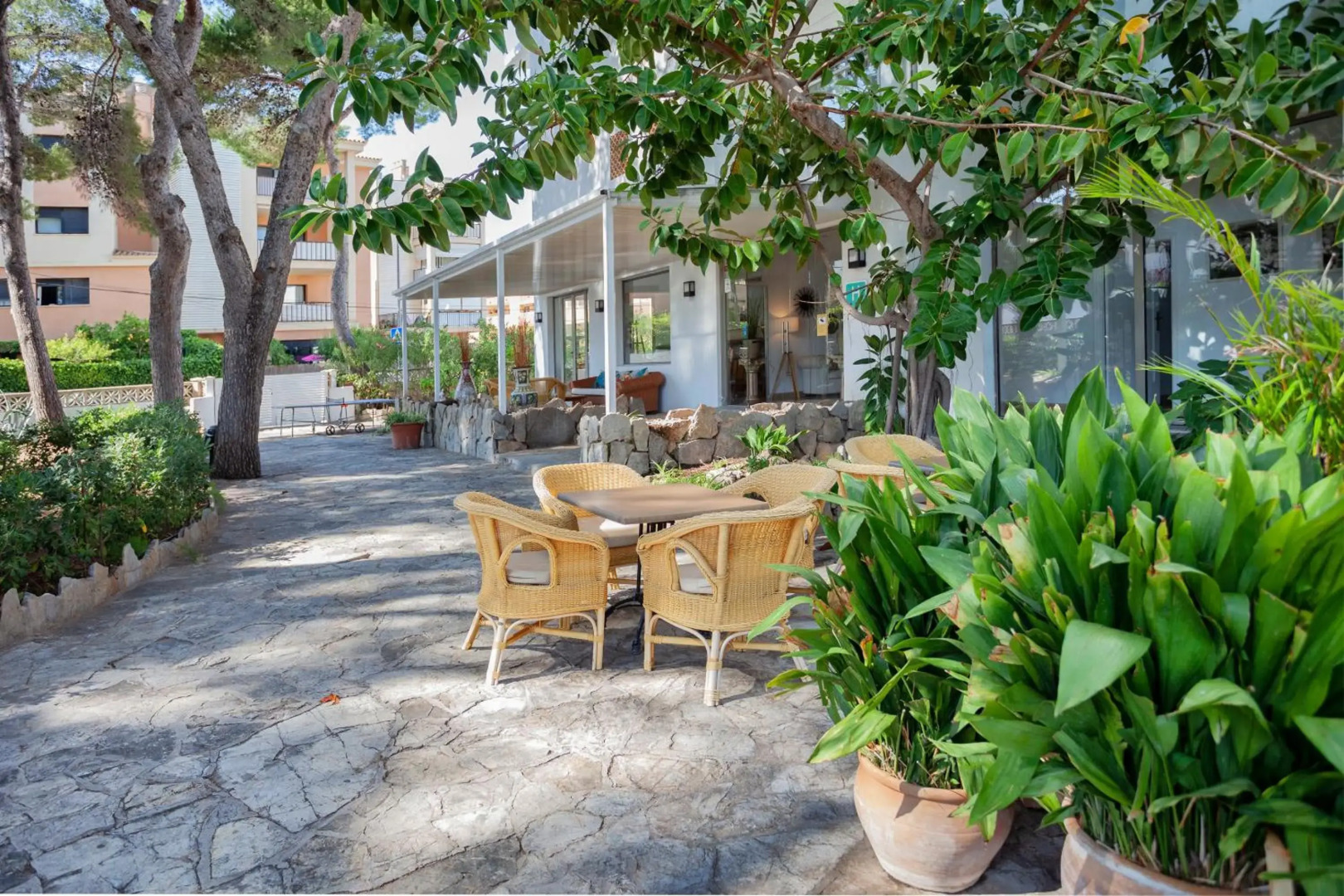 Photo - Petit Garden Hotel by Flacalco