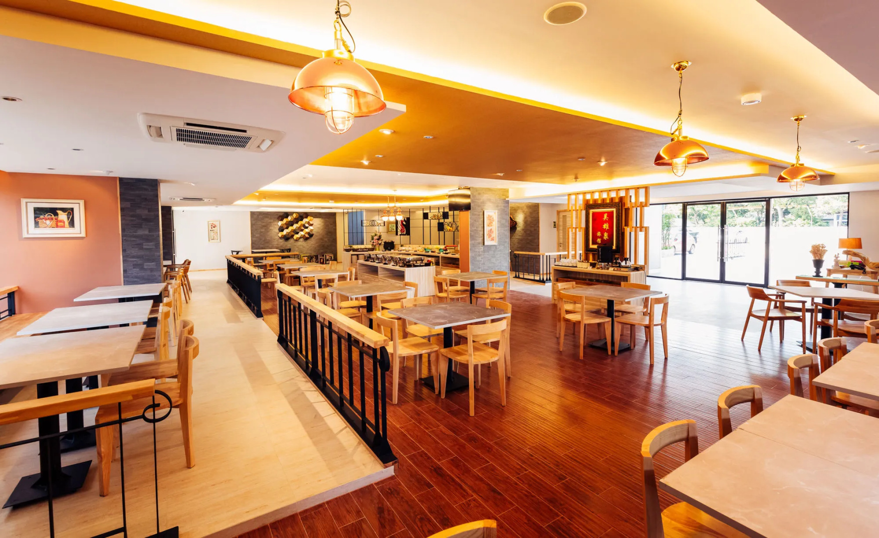 Photo - Baron Residence Bangkok