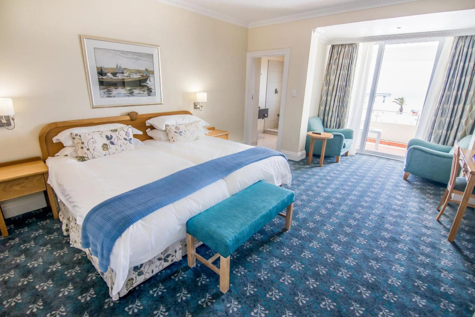 Photo - The Beach Hotel