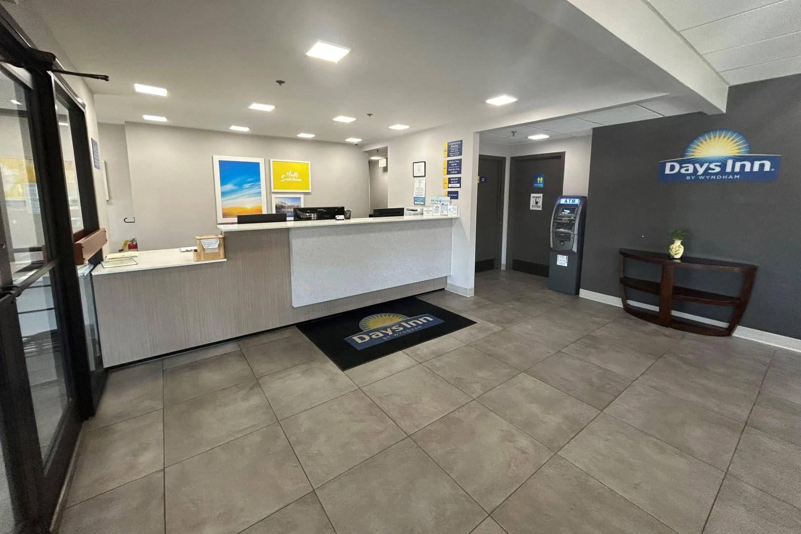 Foto - Days Inn by Wyndham Atlanta Stone Mountain