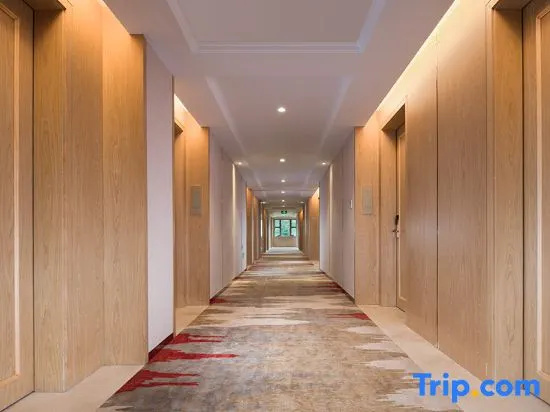 Vienna International Hotel (Dongguan Dongcheng Xiaqiao Metro Station)