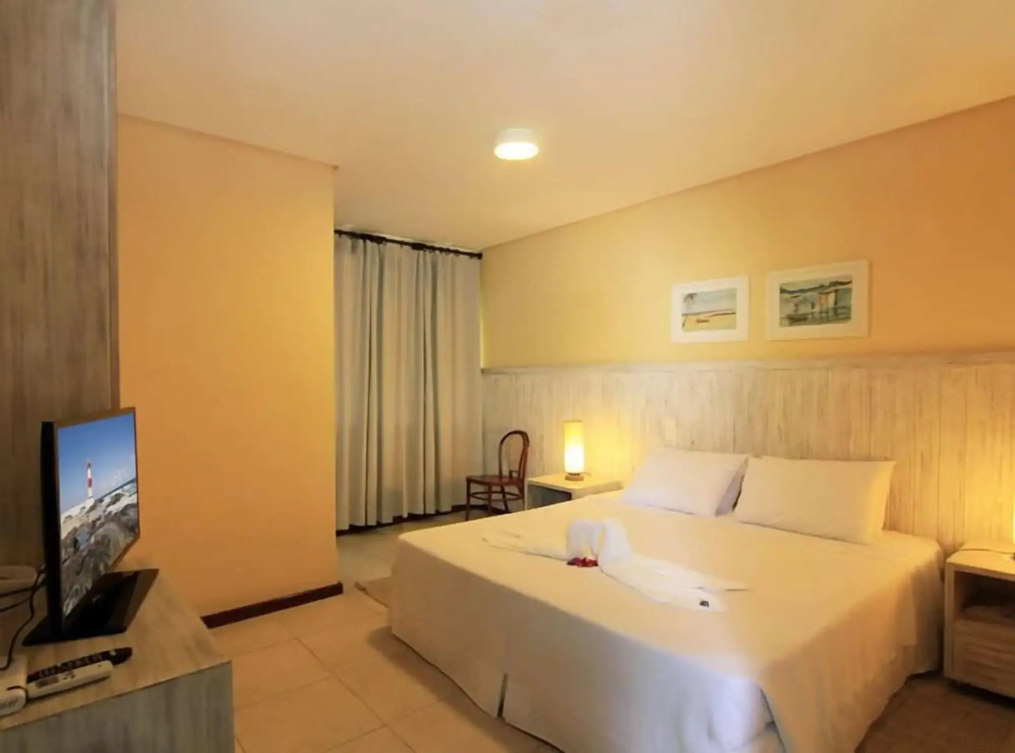 Foto - Farol de Itapuã Praia Hotel