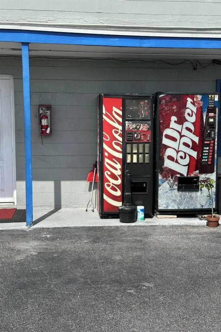 Foto - Base Motel By OYO South Tampa