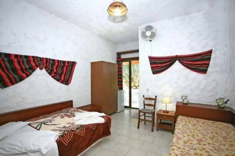 Photo - Summer Lodge