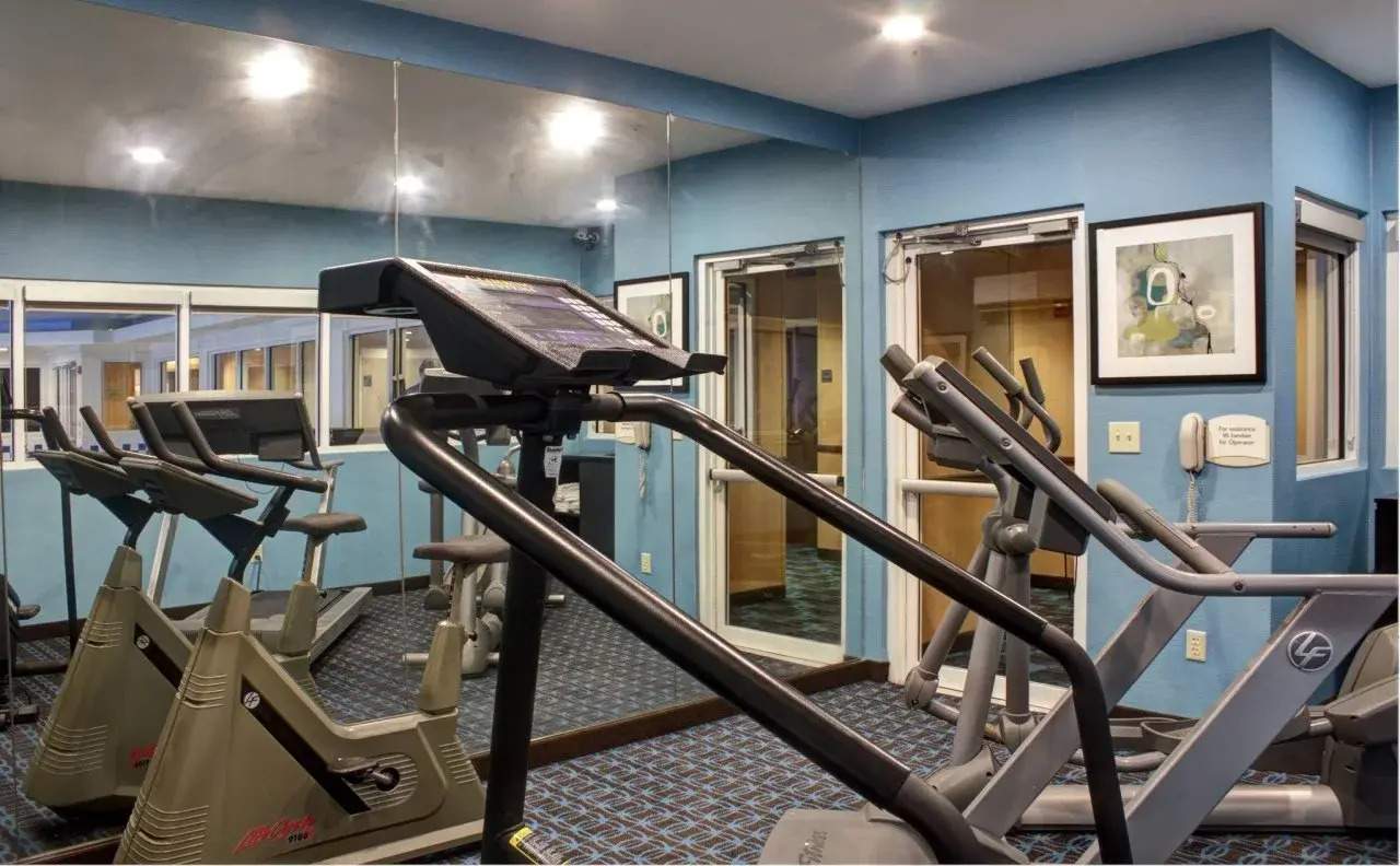 Photo - Comfort Inn & Suites North Dallas-Addison