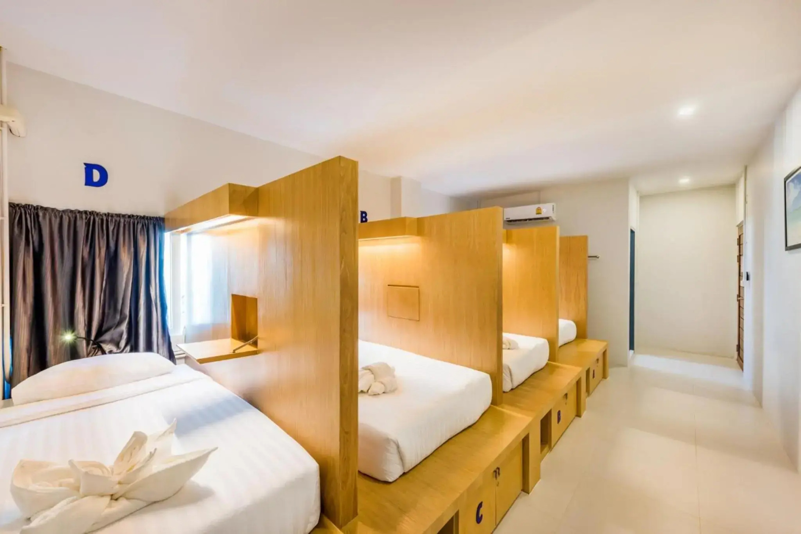 Photo - Phuket Marine Poshtel (SHA Plus+)