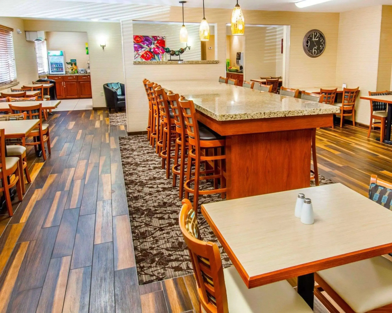 Foto - Quality Inn Oakwood