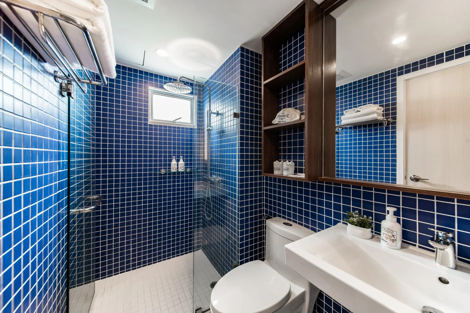 Photo - Hotel Amber Sukhumvit 85