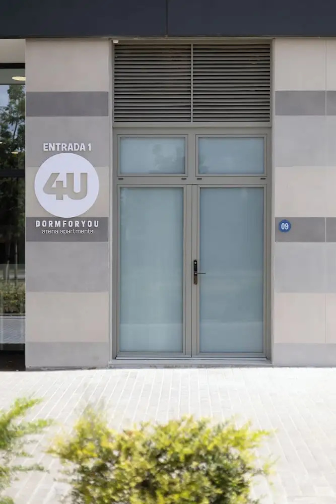 Foto - Dorm4You Arena Terraza 04