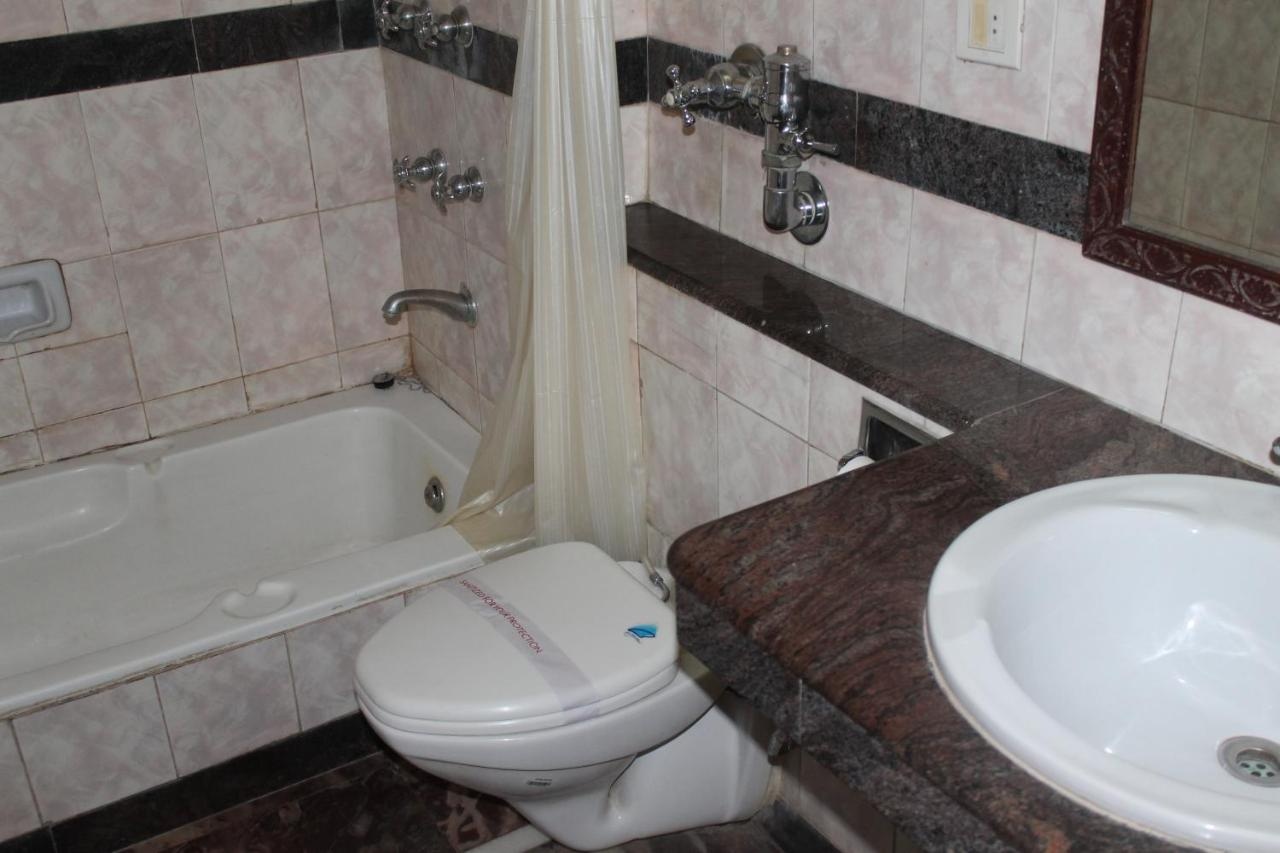 Photo - Hotel Sunstar Residency