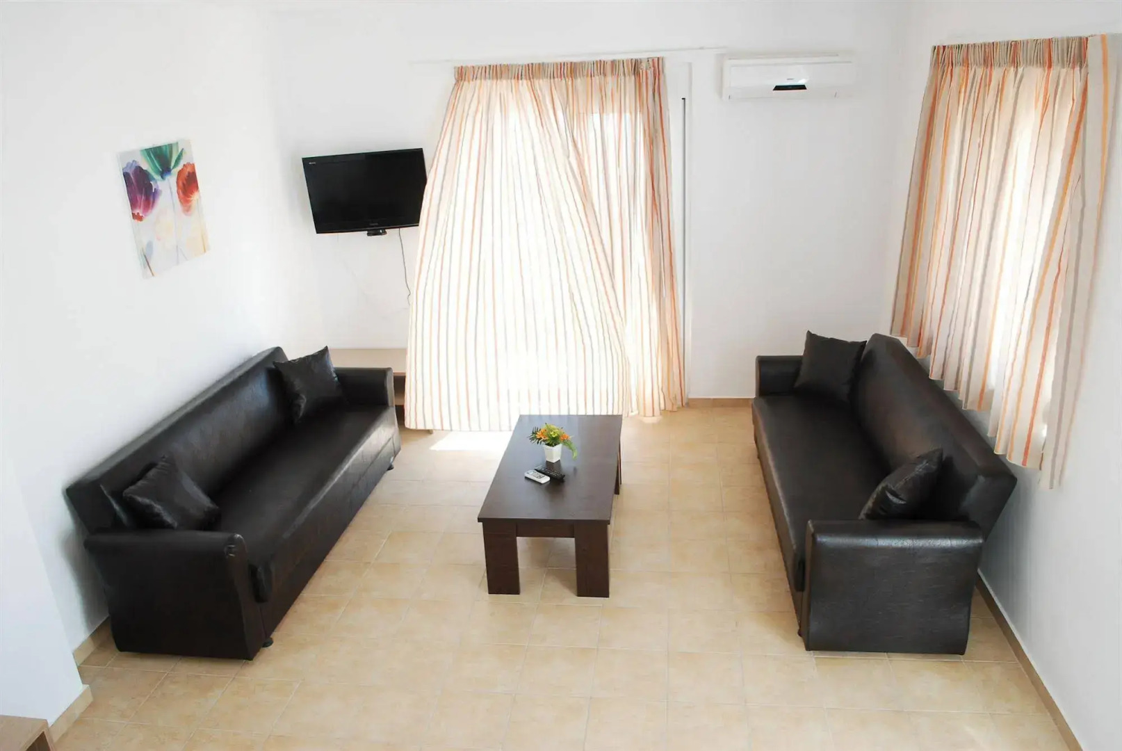 Photo - Gennadi Gardens Apartments & Villas