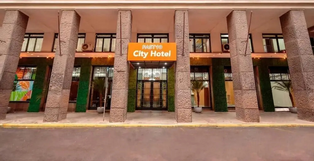 Fast 10 City Hotel