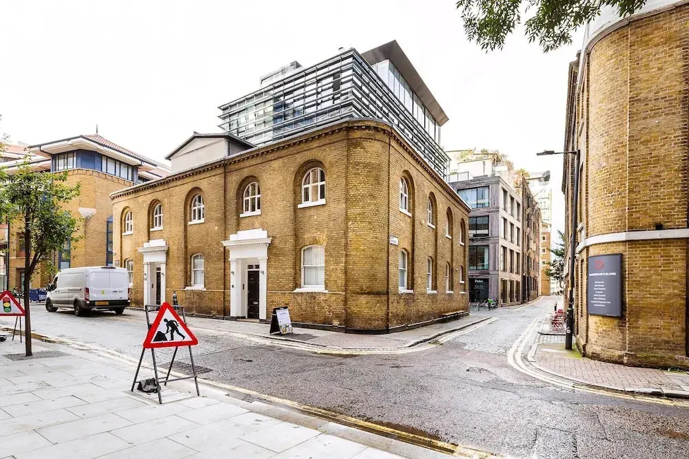 Foto - Pepys House: A Modern Touch of History