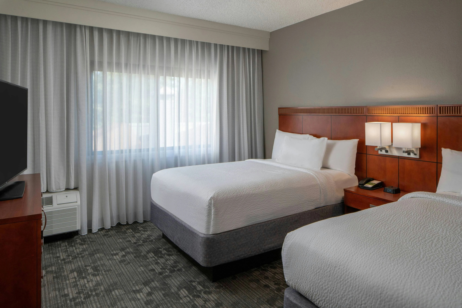 Foto - Courtyard by Marriott Nashville Airport
