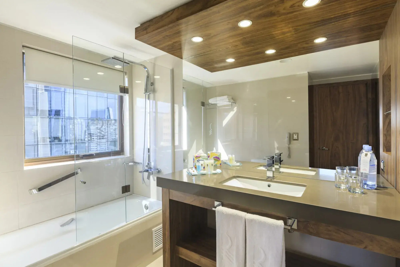 Photo - Hotel Regal Pacific Santiago