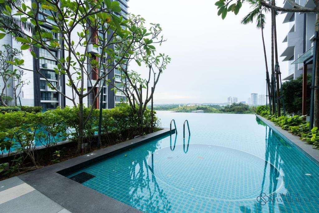 Grand Medini Residence by Stayrene