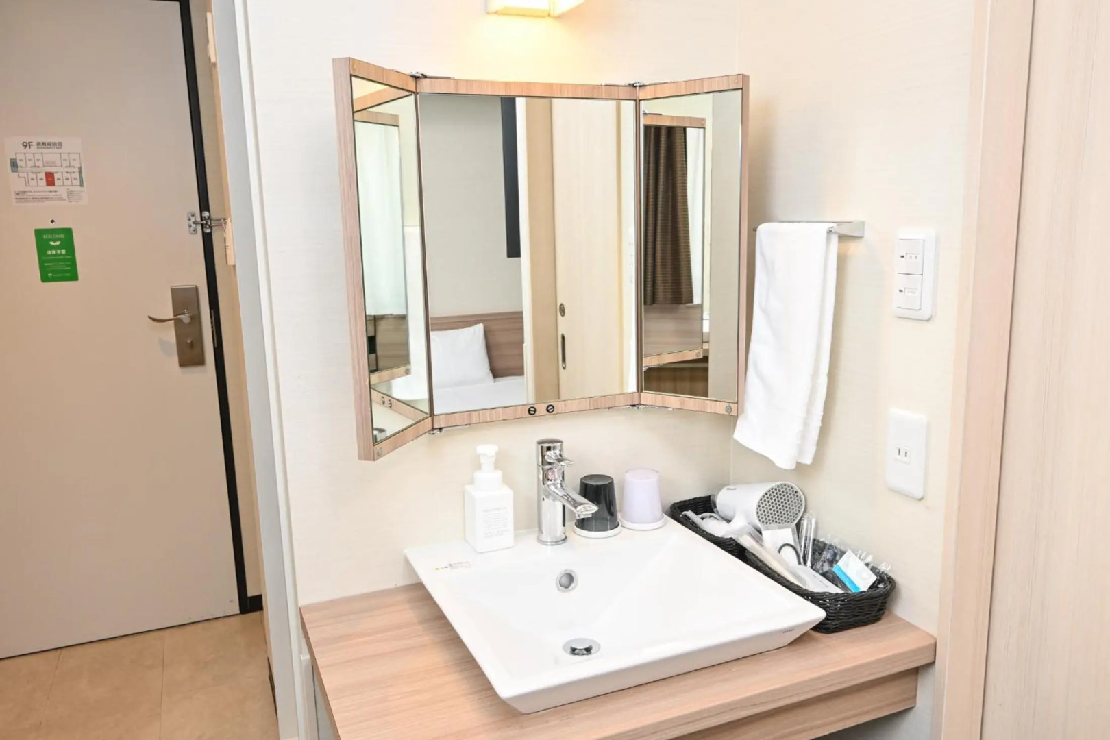 Foto - Sanco Inn Grande Tokyo Hamamatsucho