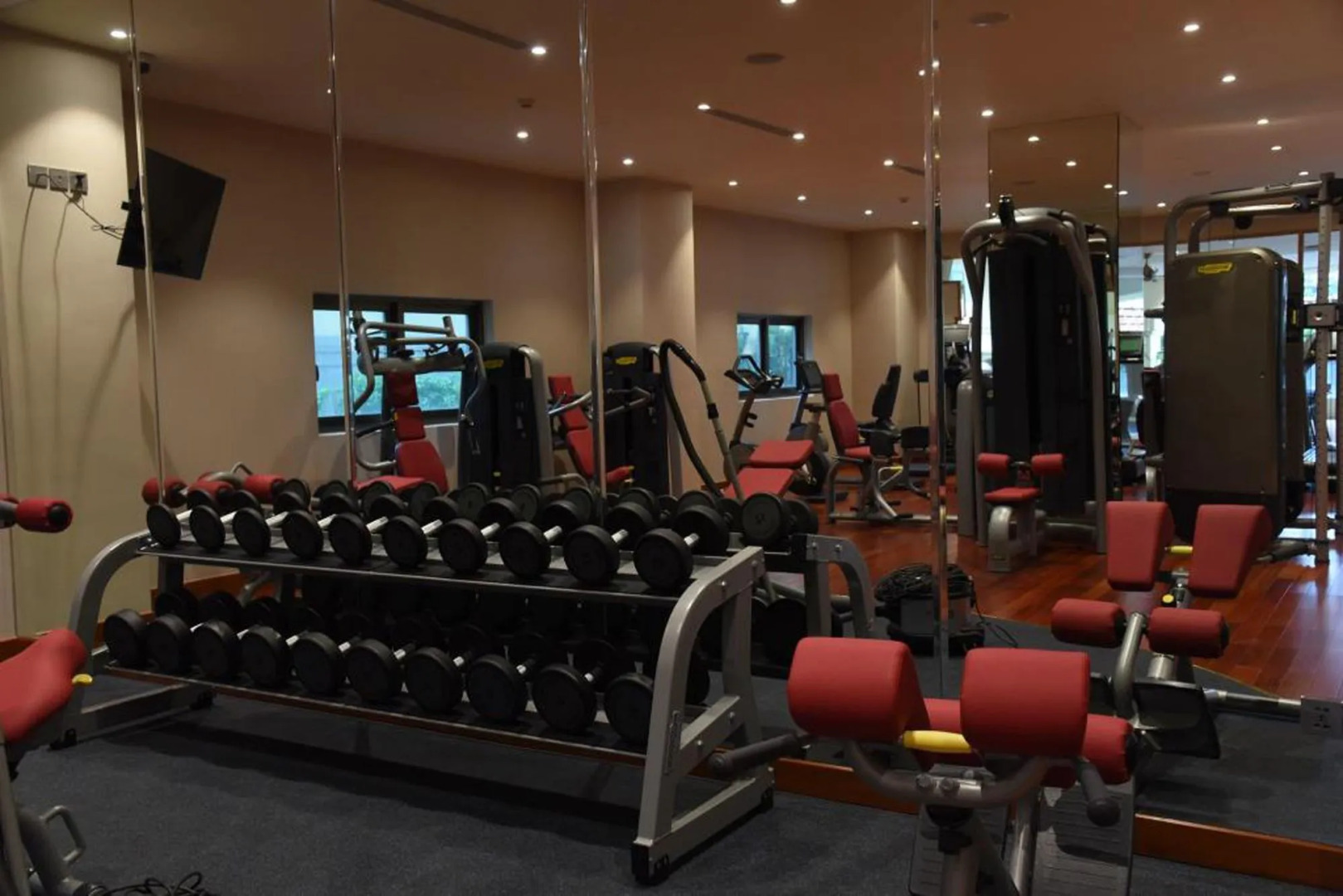 Photo - Sherwood Suites