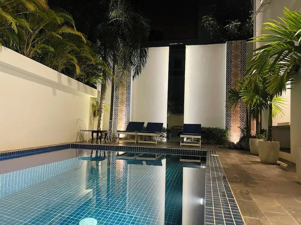 Photo - Chhouy Vathna Angkor Boutique