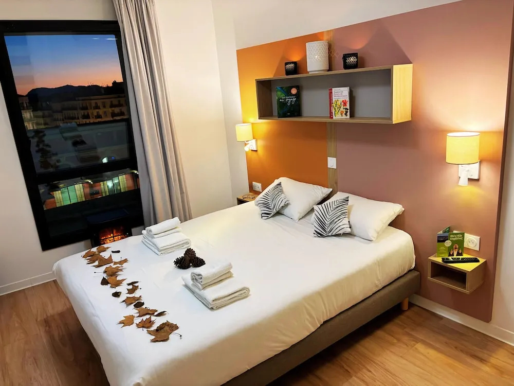 Foto - Apparthôtel Privilodges Toulon Centre Gare