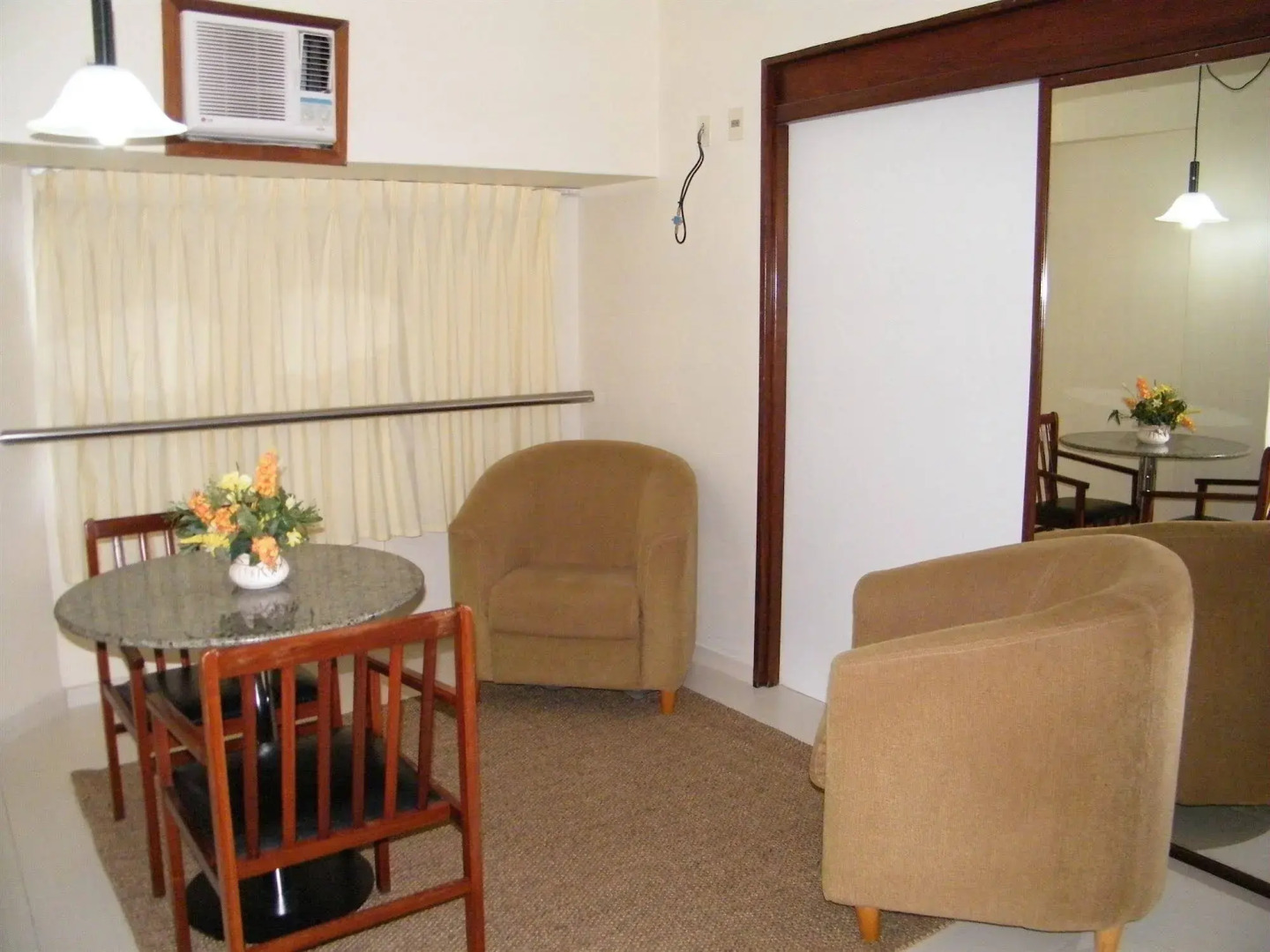 Foto - Littoral Gold Flat