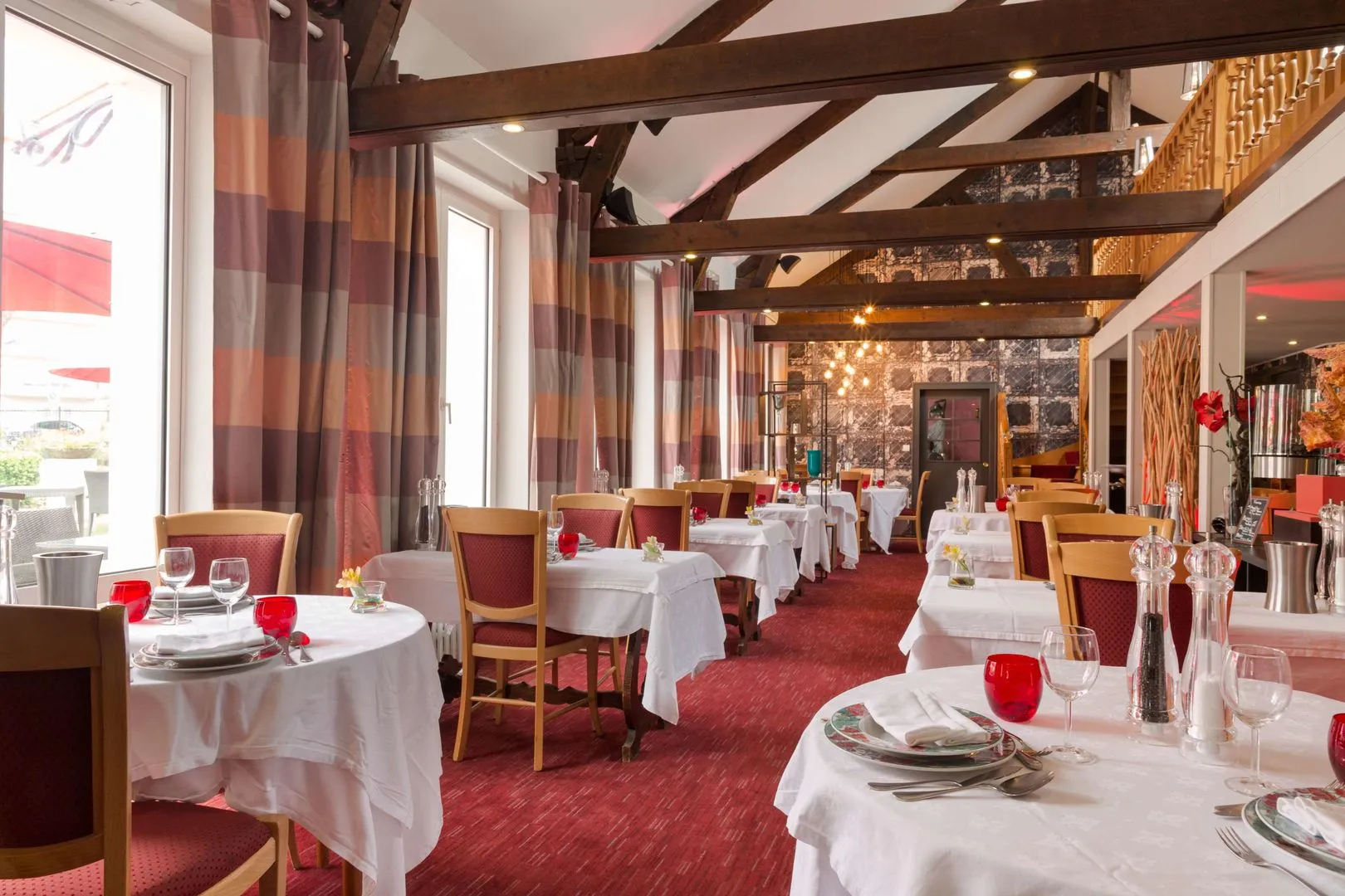 Photo - Grand Hotel de Courtoisville